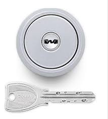 【横浜市】玄関ドアの鍵交換